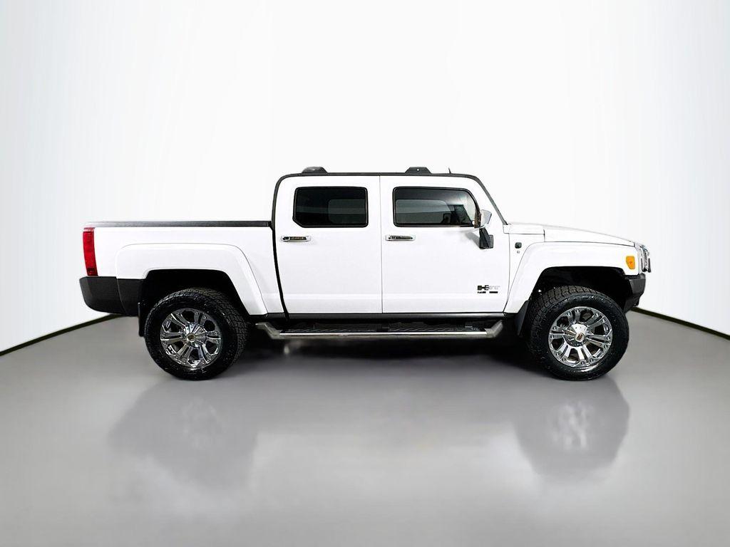 used 2009 Hummer H3T car, priced at $27,995