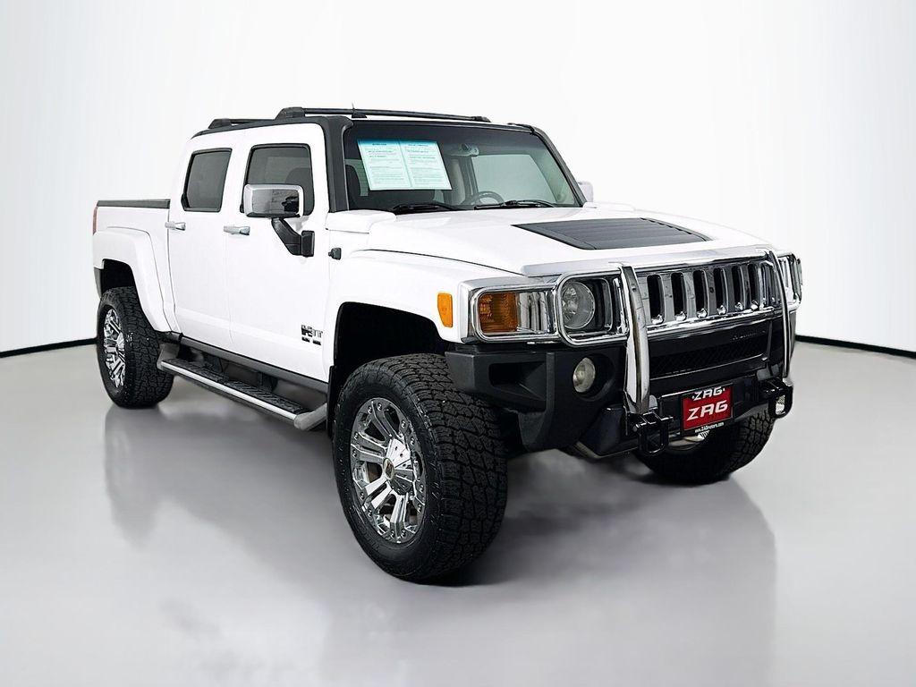 used 2009 Hummer H3T car, priced at $27,995
