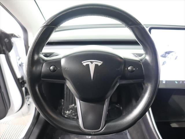 used 2019 Tesla Model 3 car