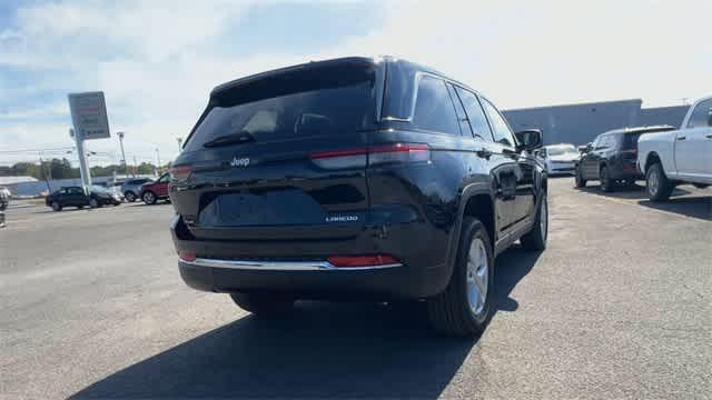 new 2025 Jeep Grand Cherokee car, priced at $40,345