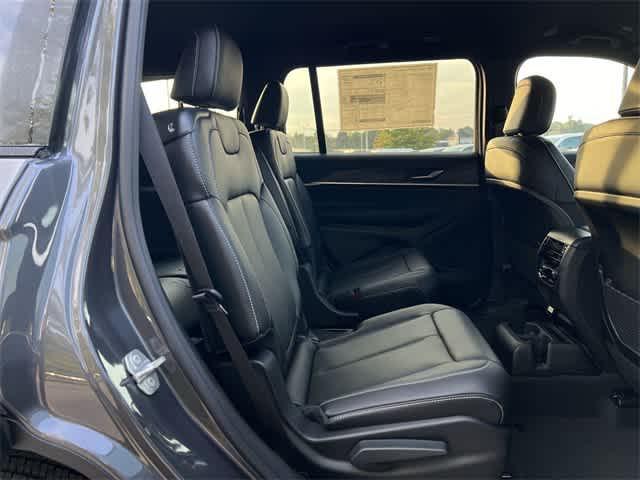 new 2024 Jeep Grand Cherokee L car, priced at $53,420