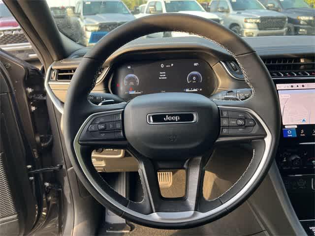 new 2024 Jeep Grand Cherokee L car, priced at $53,420