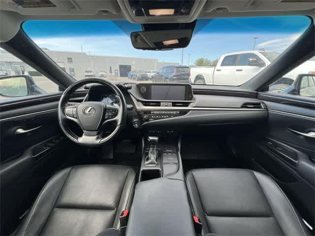 used 2019 Lexus ES 350 car, priced at $27,944