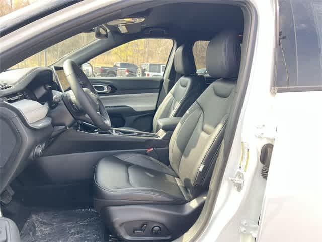 new 2025 Jeep Compass car, priced at $30,745