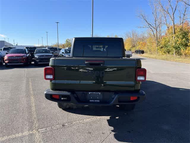 used 2021 Jeep Gladiator car, priced at $31,152