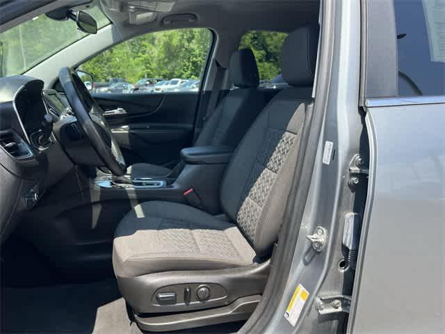 used 2024 Chevrolet Equinox car, priced at $21,842