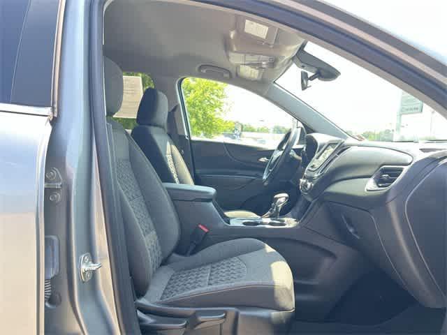 used 2024 Chevrolet Equinox car, priced at $21,842