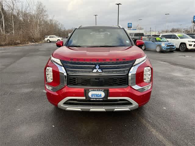 used 2024 Mitsubishi Outlander car, priced at $29,813