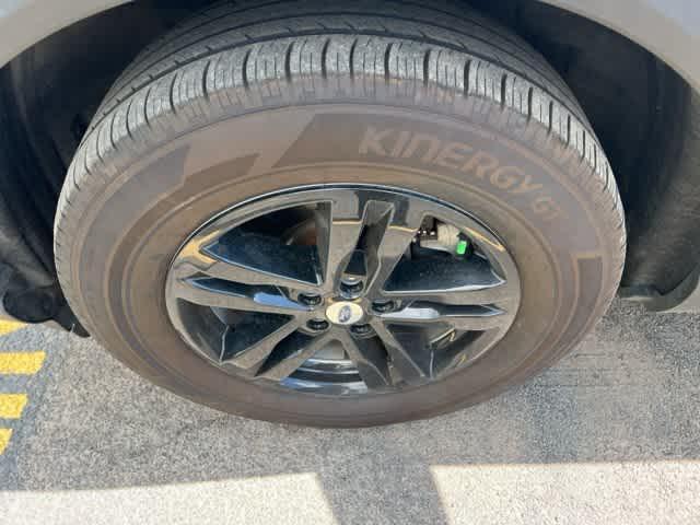 used 2021 Ford Explorer car, priced at $24,981