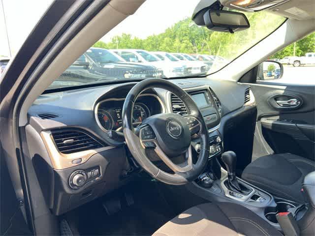 used 2017 Jeep Cherokee car, priced at $13,491