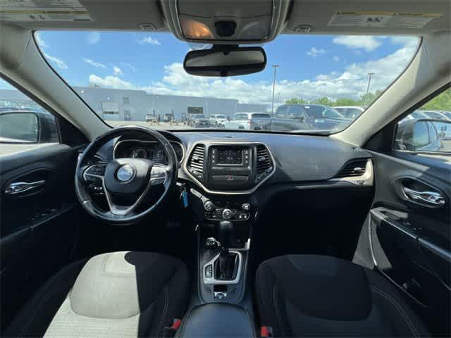 used 2017 Jeep Cherokee car, priced at $13,491