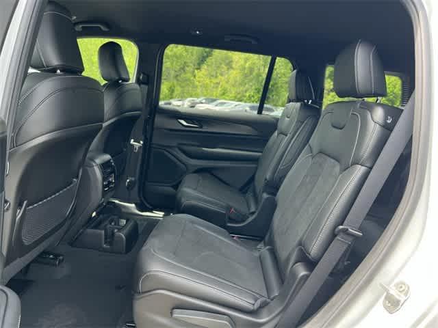 new 2025 Jeep Grand Cherokee L car, priced at $44,482
