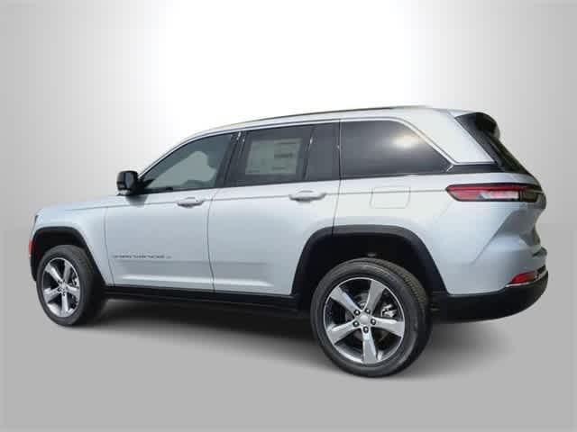 new 2024 Jeep Grand Cherokee car, priced at $47,415