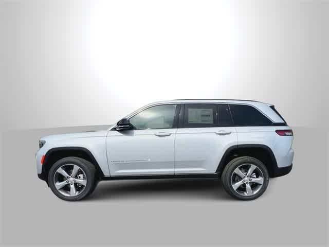 new 2024 Jeep Grand Cherokee car, priced at $47,415