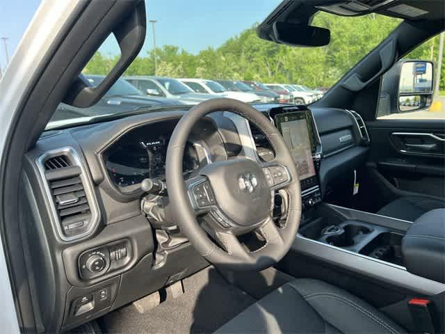 new 2025 Ram 1500 car, priced at $55,694