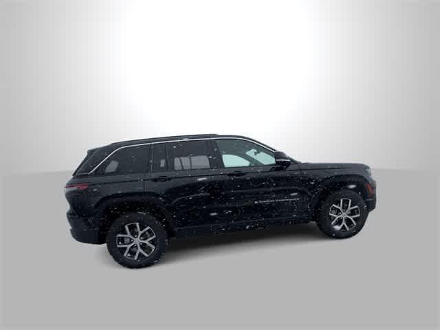 new 2025 Jeep Grand Cherokee car, priced at $44,295