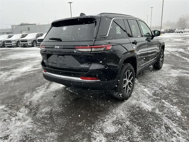 new 2025 Jeep Grand Cherokee car, priced at $44,295