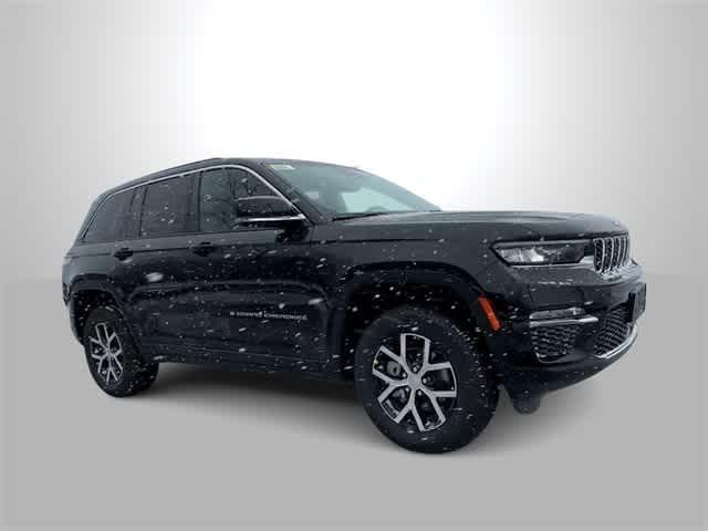 new 2025 Jeep Grand Cherokee car, priced at $44,295