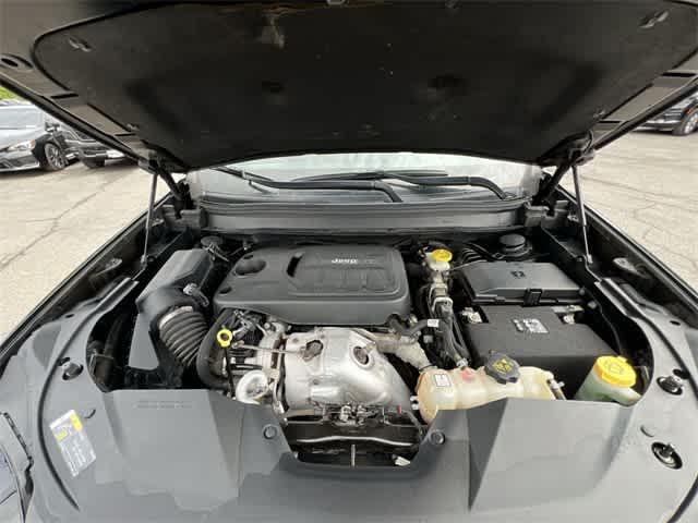 used 2019 Jeep Cherokee car, priced at $18,371