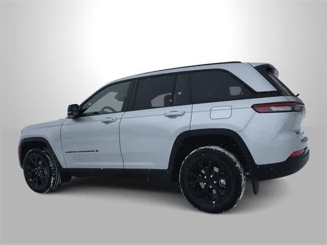 new 2025 Jeep Grand Cherokee car, priced at $43,455