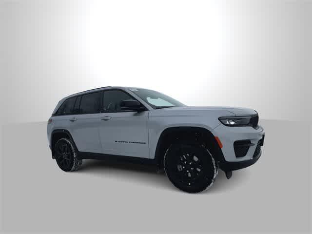 new 2025 Jeep Grand Cherokee car, priced at $43,455