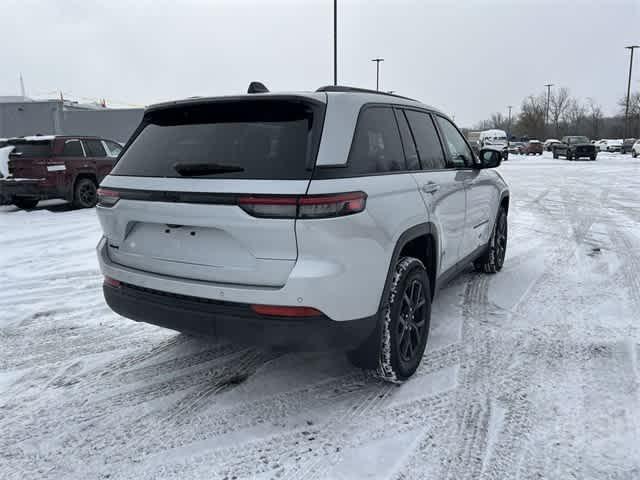 new 2025 Jeep Grand Cherokee car, priced at $43,455