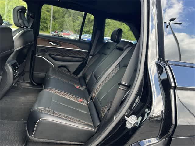 used 2022 Jeep Grand Cherokee car, priced at $43,932