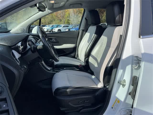 used 2020 Chevrolet Trax car, priced at $15,451