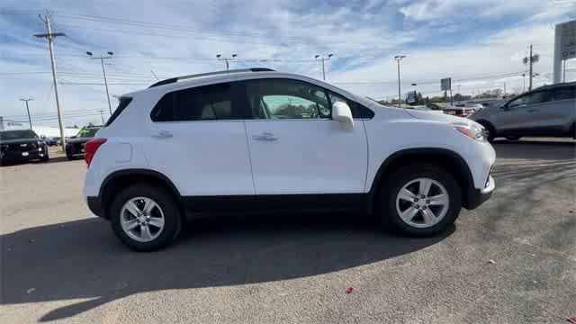 used 2020 Chevrolet Trax car, priced at $15,451