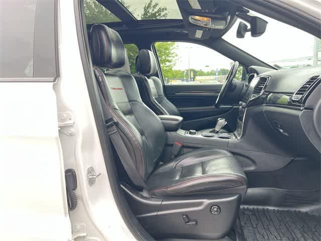 used 2021 Jeep Grand Cherokee car, priced at $31,171