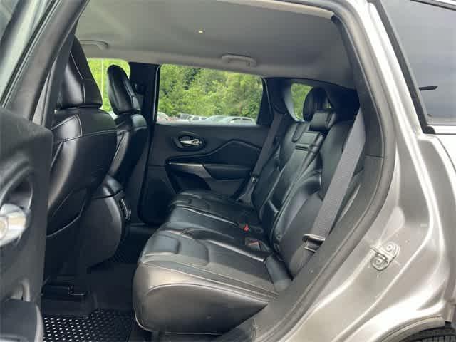 used 2019 Jeep Cherokee car, priced at $20,831