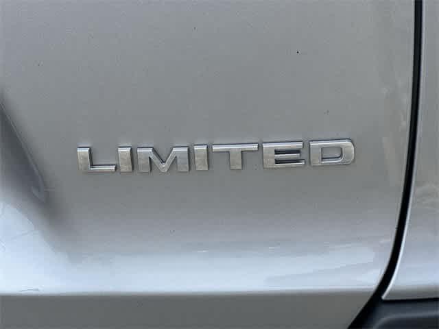 used 2019 Jeep Cherokee car, priced at $20,831