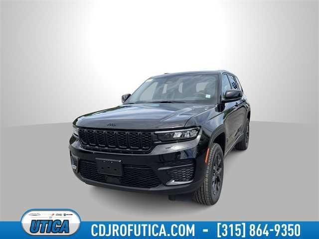 new 2025 Jeep Grand Cherokee car, priced at $42,900