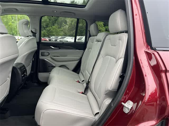 used 2022 Jeep Grand Cherokee car, priced at $40,312