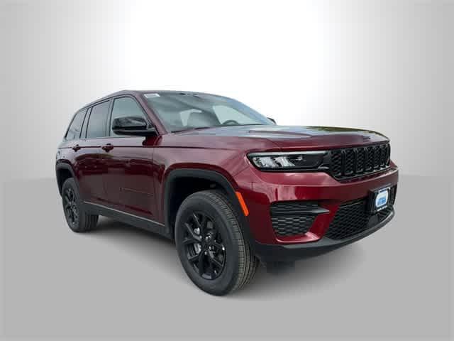 new 2025 Jeep Grand Cherokee car, priced at $42,900