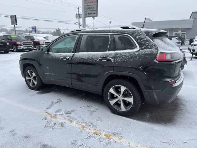 used 2019 Jeep Cherokee car, priced at $18,491