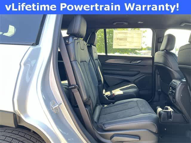 new 2025 Jeep Grand Cherokee L car, priced at $47,030