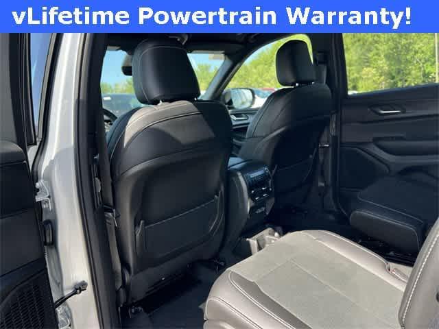 new 2025 Jeep Grand Cherokee L car, priced at $47,030