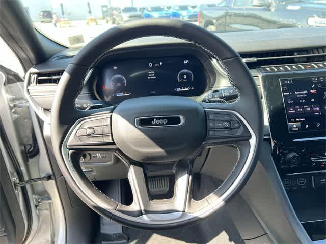 new 2025 Jeep Grand Cherokee L car, priced at $45,077