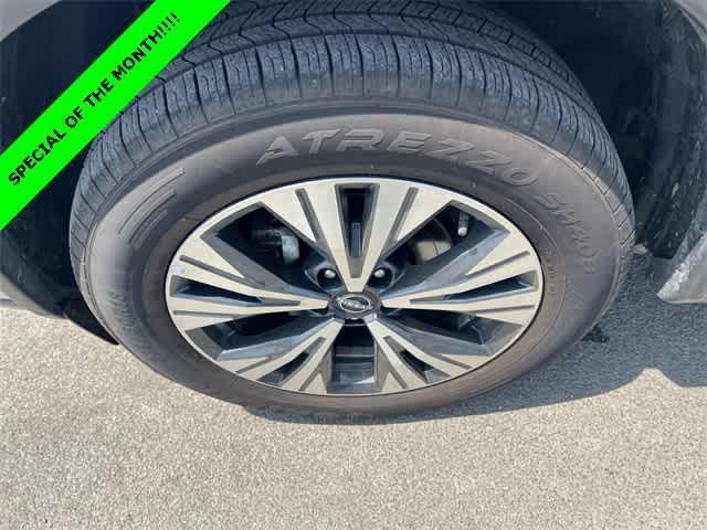 used 2023 Nissan Rogue car, priced at $21,255