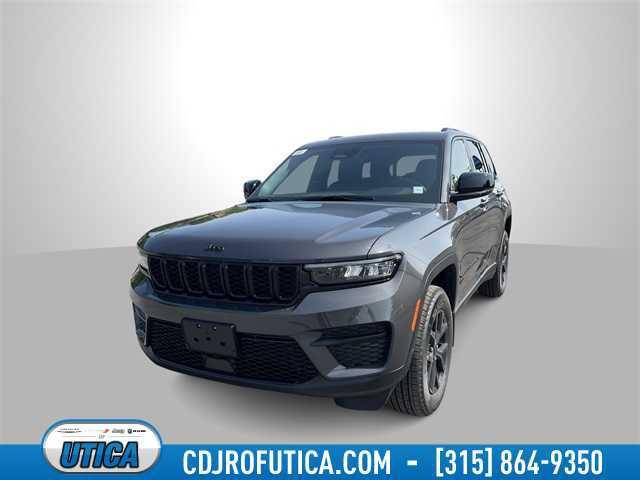 new 2025 Jeep Grand Cherokee car, priced at $43,825