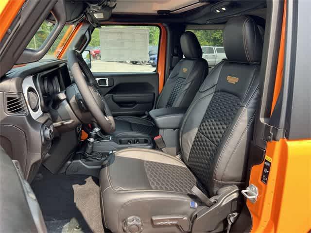 new 2025 Jeep Wrangler car, priced at $47,530