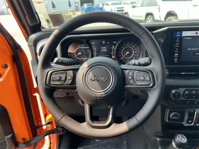 new 2025 Jeep Wrangler car, priced at $47,530
