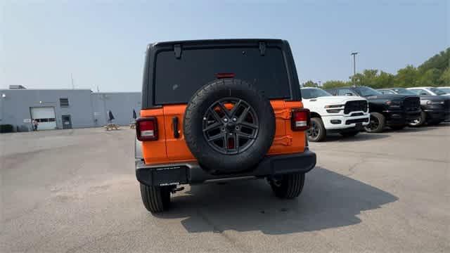 new 2025 Jeep Wrangler car, priced at $47,530
