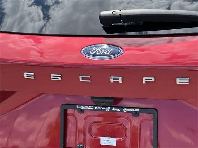 used 2020 Ford Escape car, priced at $18,251