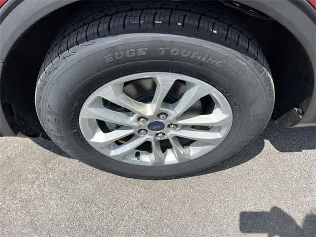used 2020 Ford Escape car, priced at $18,251