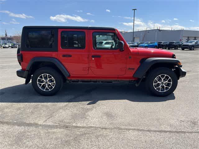 new 2025 Jeep Wrangler car, priced at $46,217