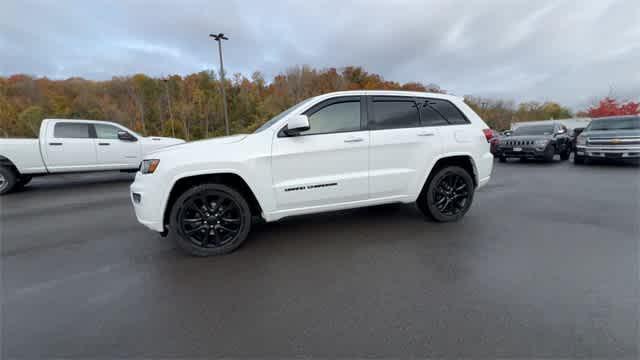 used 2018 Jeep Grand Cherokee car, priced at $14,201