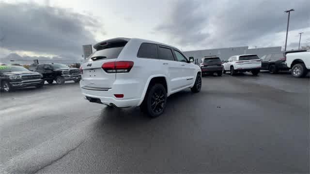 used 2018 Jeep Grand Cherokee car, priced at $14,201