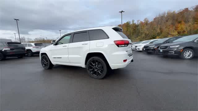 used 2018 Jeep Grand Cherokee car, priced at $14,201